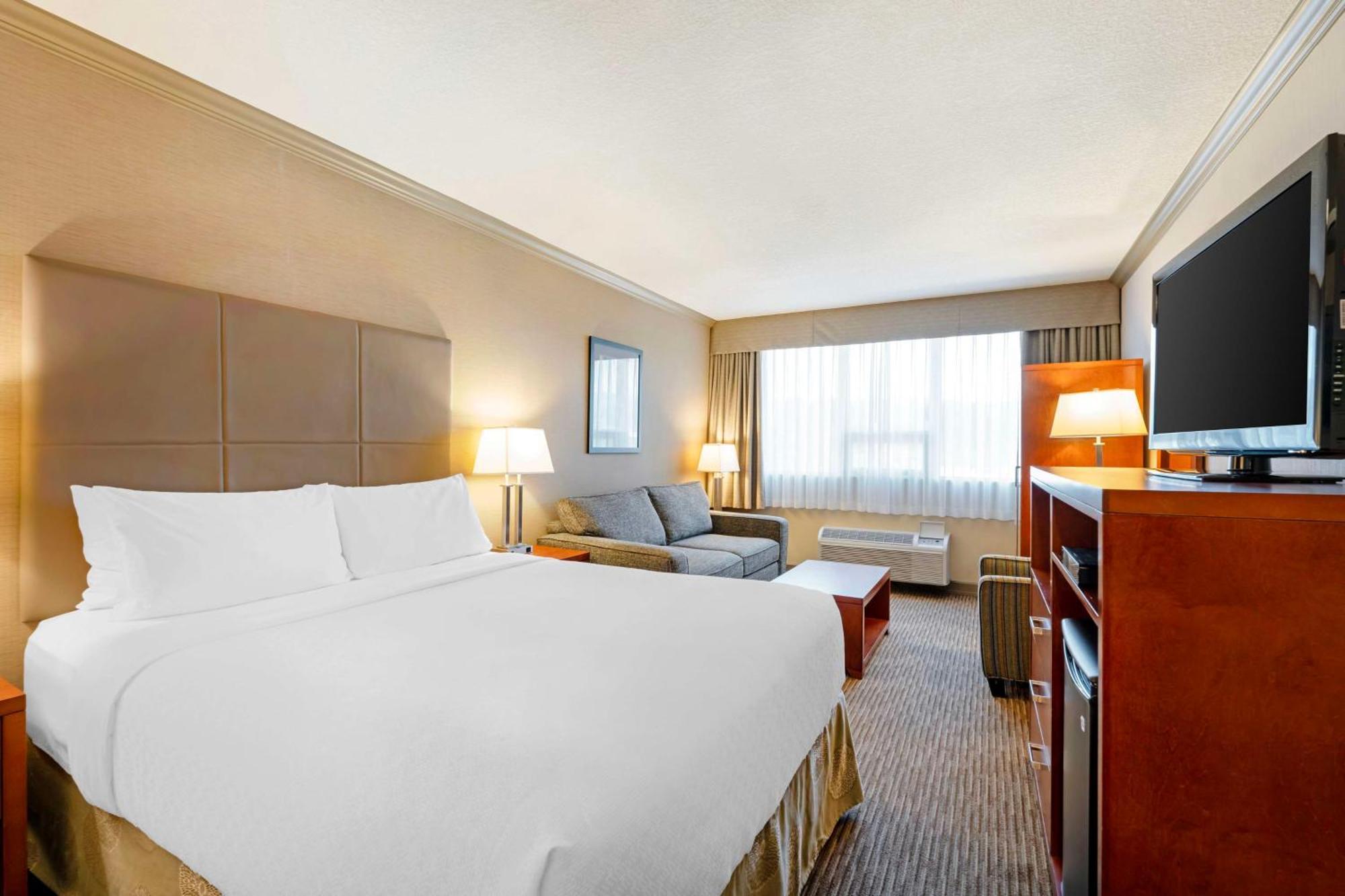 Best Western Plus Barclay Hotel Port Alberni Ngoại thất bức ảnh