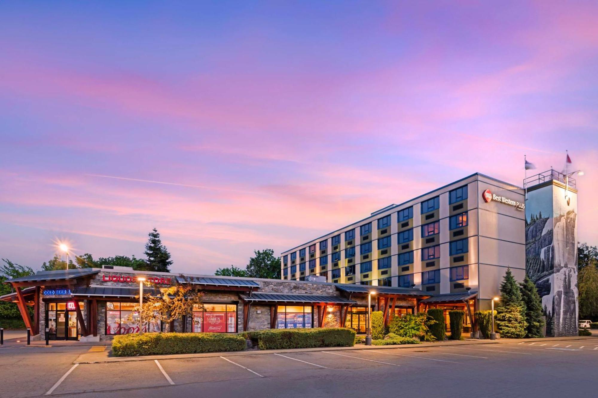 Best Western Plus Barclay Hotel Port Alberni Ngoại thất bức ảnh